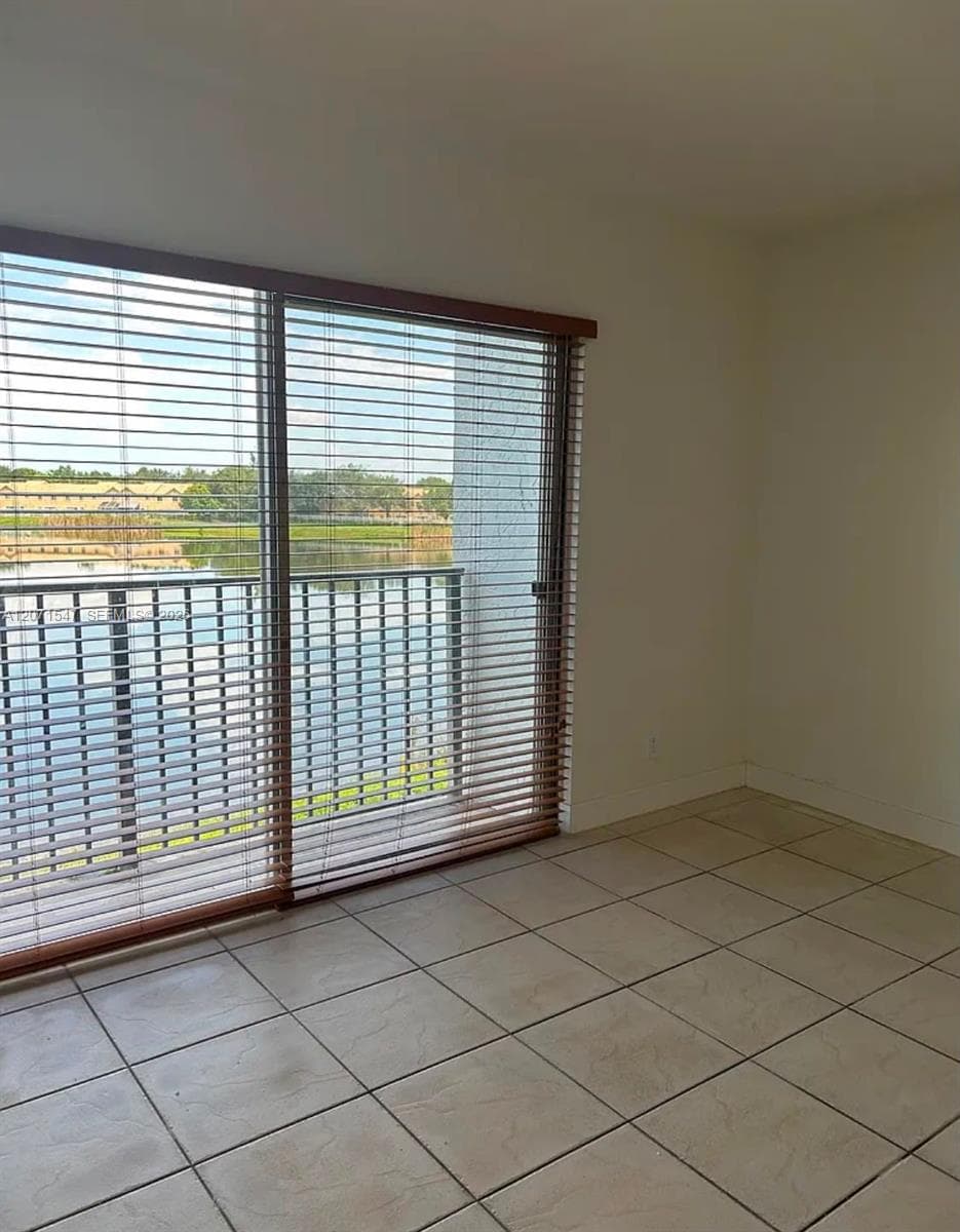 8720 N Sherman Cir # 307, Miramar, FL 33025 photo 4