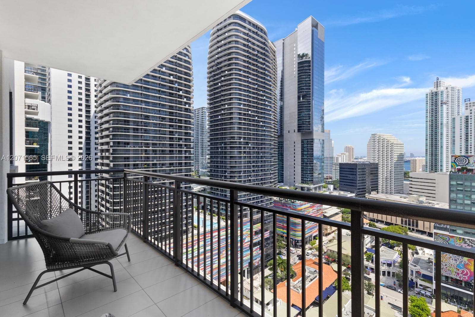 999 SW 1st Ave # 2502, Miami, FL 33130 photo 3