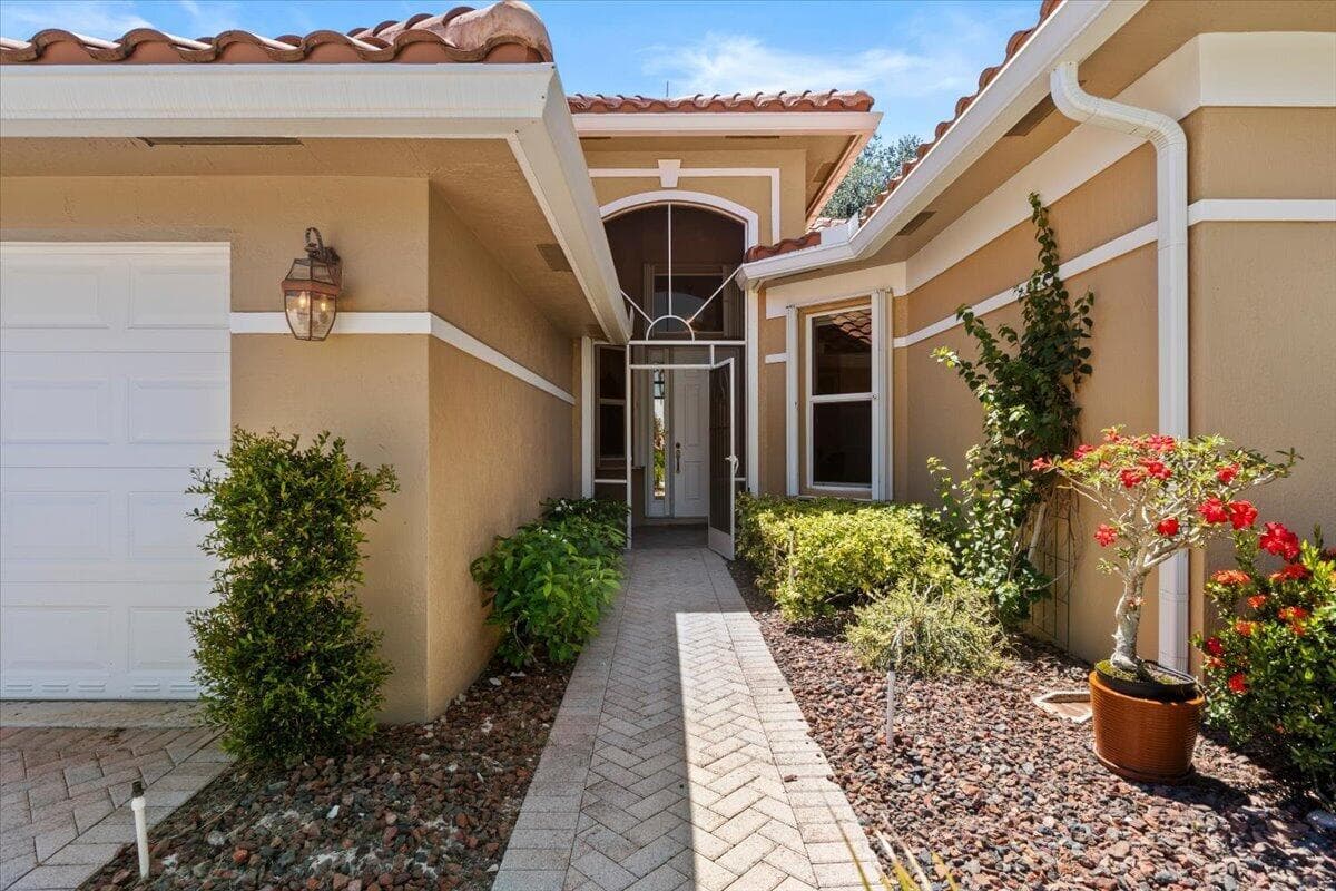 6634 JOG PALM Drive, Boynton Beach, FL 33437 photo 3