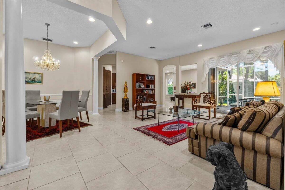 6634 JOG PALM Drive, Boynton Beach, FL 33437 photo 5