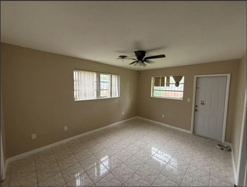 16980 N MIAMI Avenue, North Miami Beach, FL 33169 photo 5
