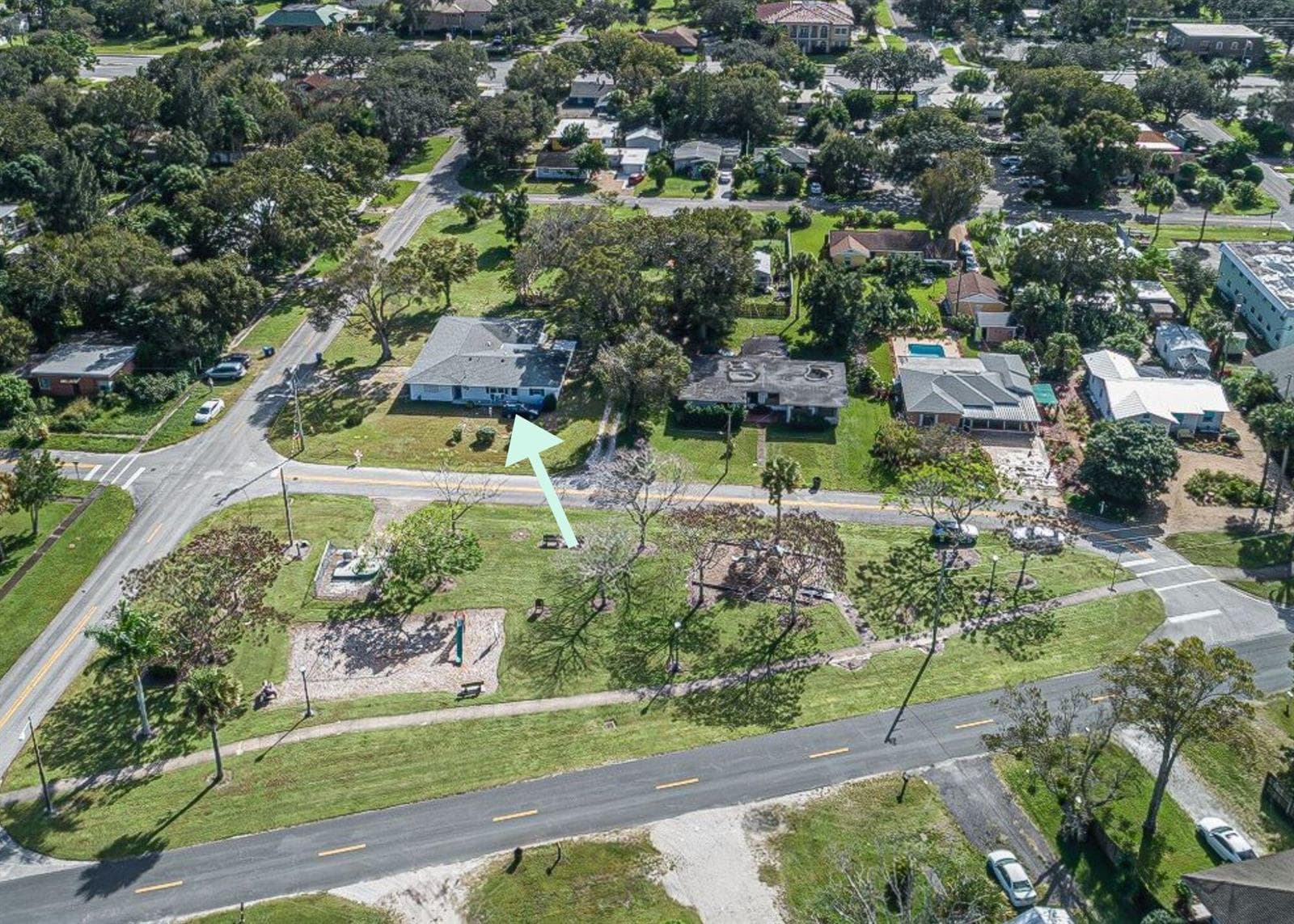 2075 37TH Avenue # B, Vero Beach, FL 32960 photo 2