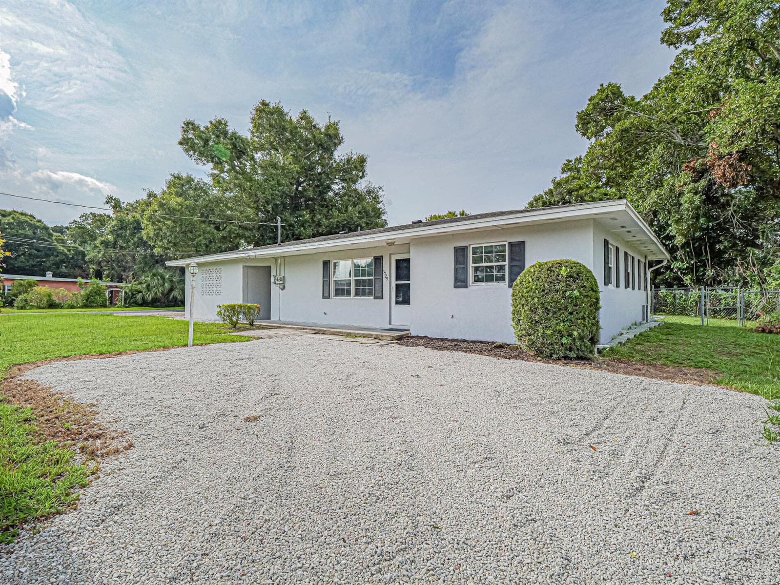2075 37TH Avenue # B, Vero Beach, FL 32960