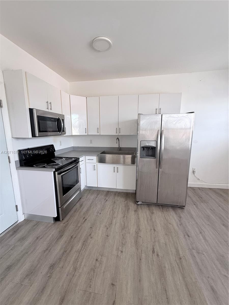 402 NW 12th Ave # 213, Miami, FL 33128