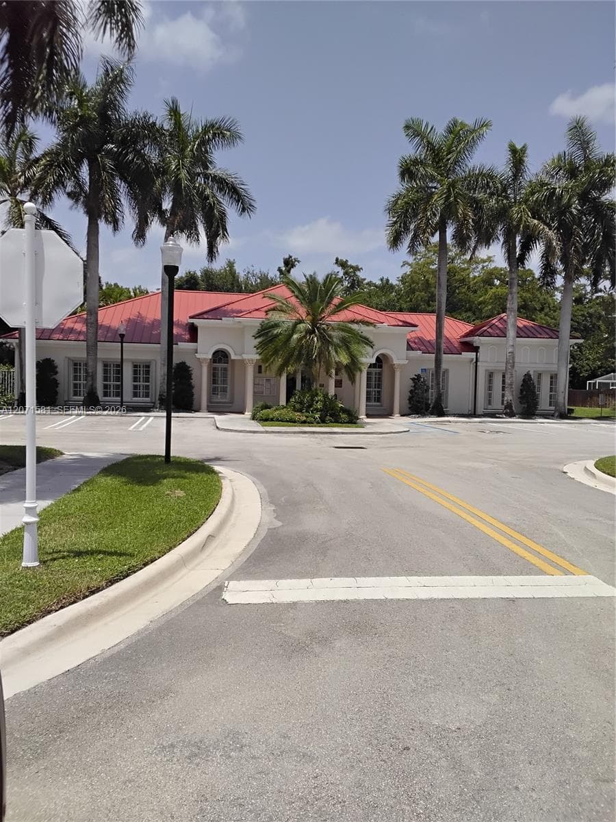 3642 Asperwood Cir, Coconut Creek, FL 33073 photo 4