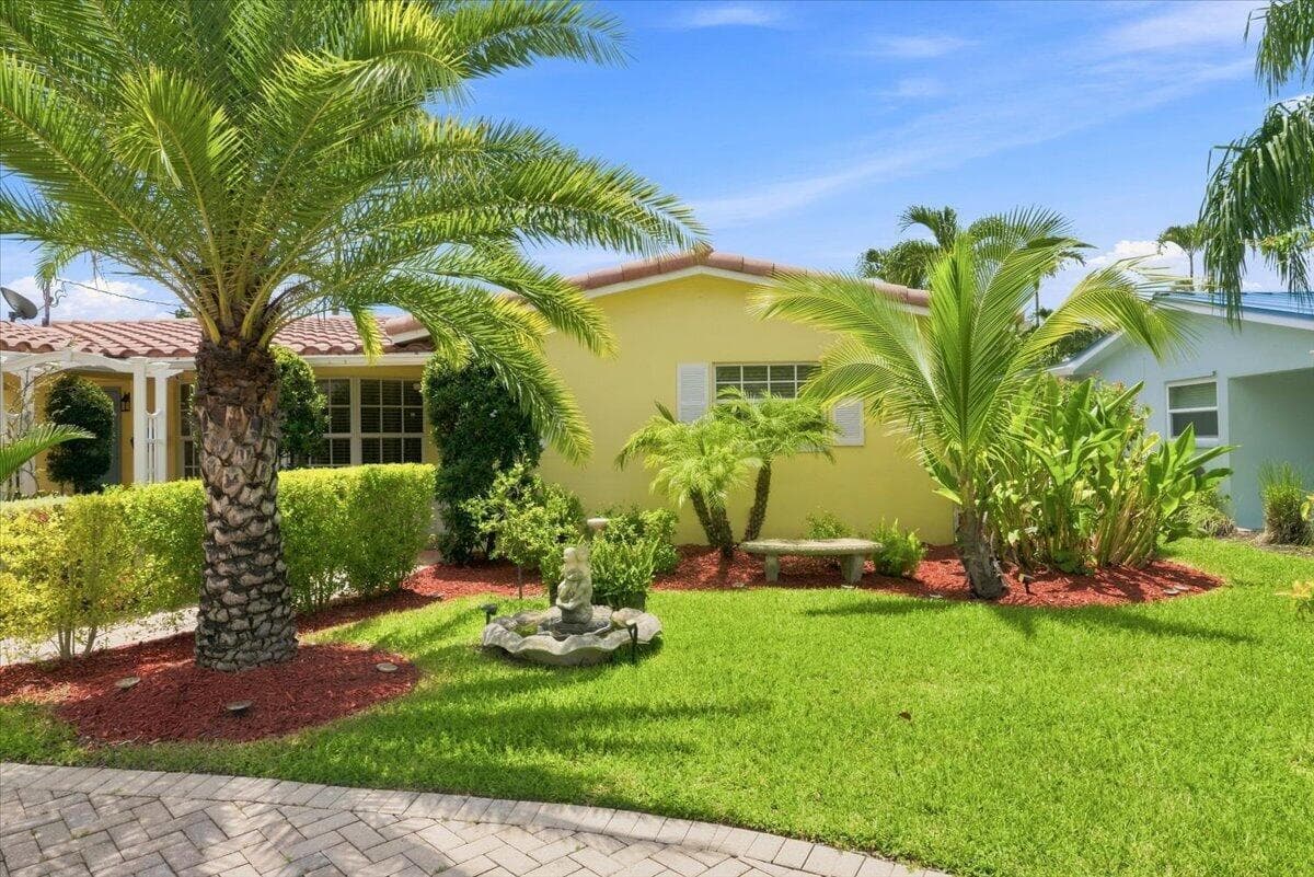 1736 NW 39th Street, Oakland Park, FL 33309 photo 4