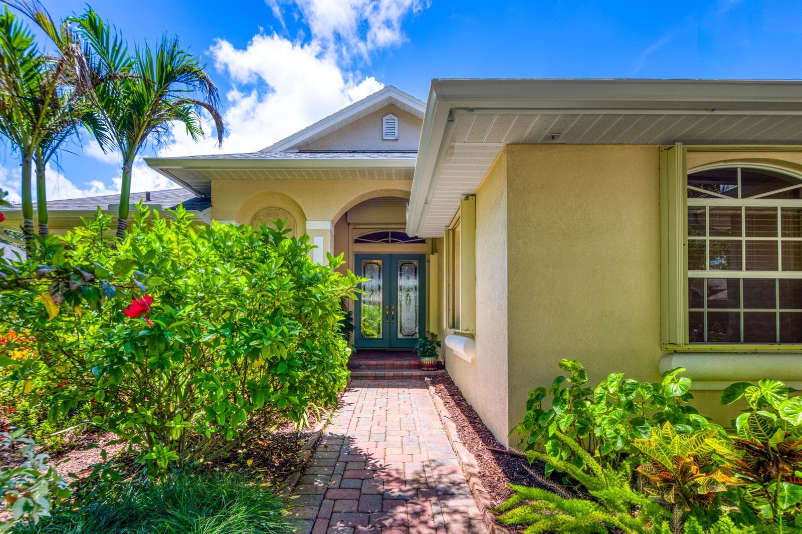 4220 ABINGTON WOODS Circle, Vero Beach, FL 32967 photo 4