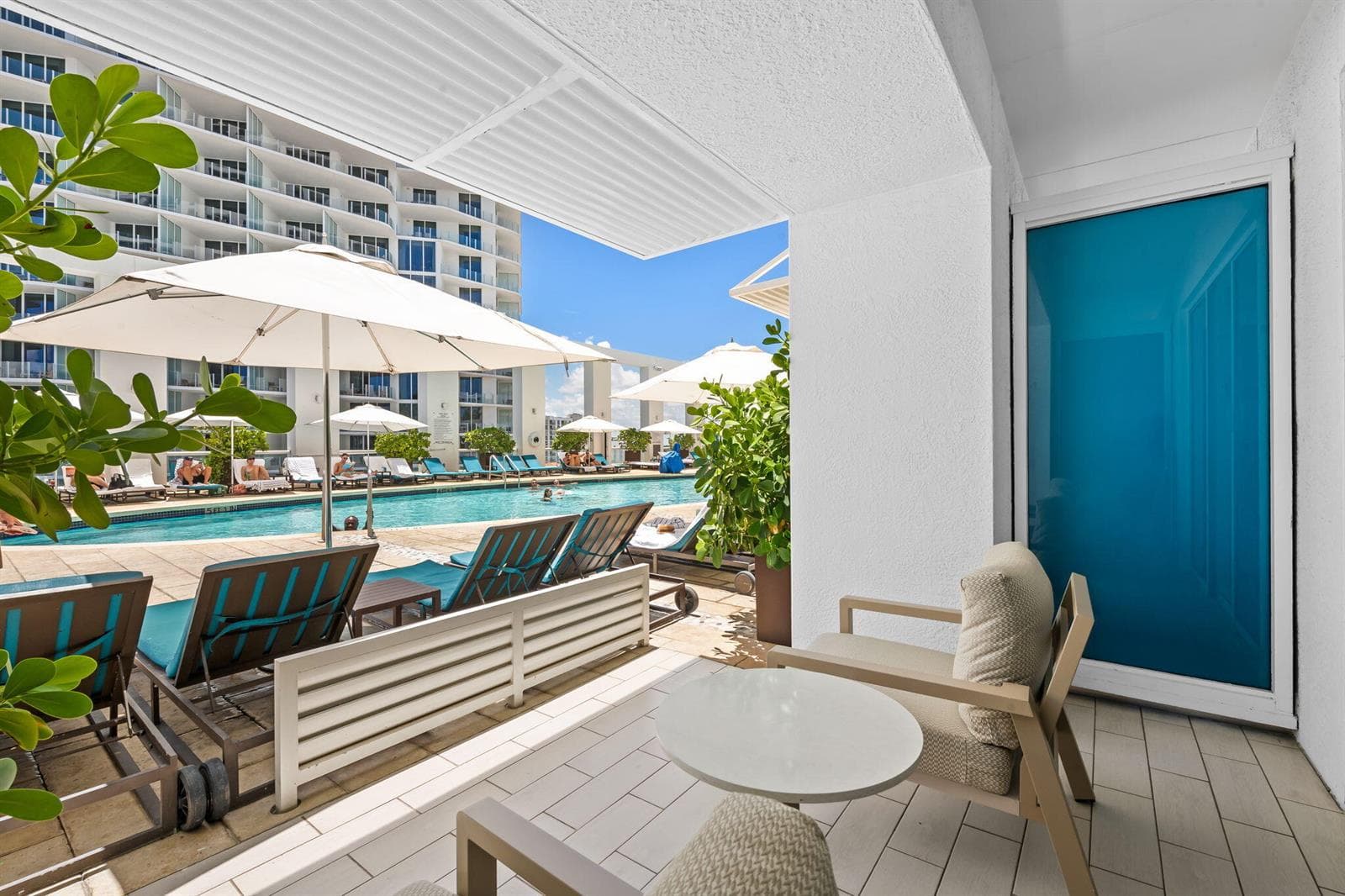 551 N FORT LAUDERDALE BEACH Boulevard # H614, Fort Lauderdale, FL 33304 photo 2