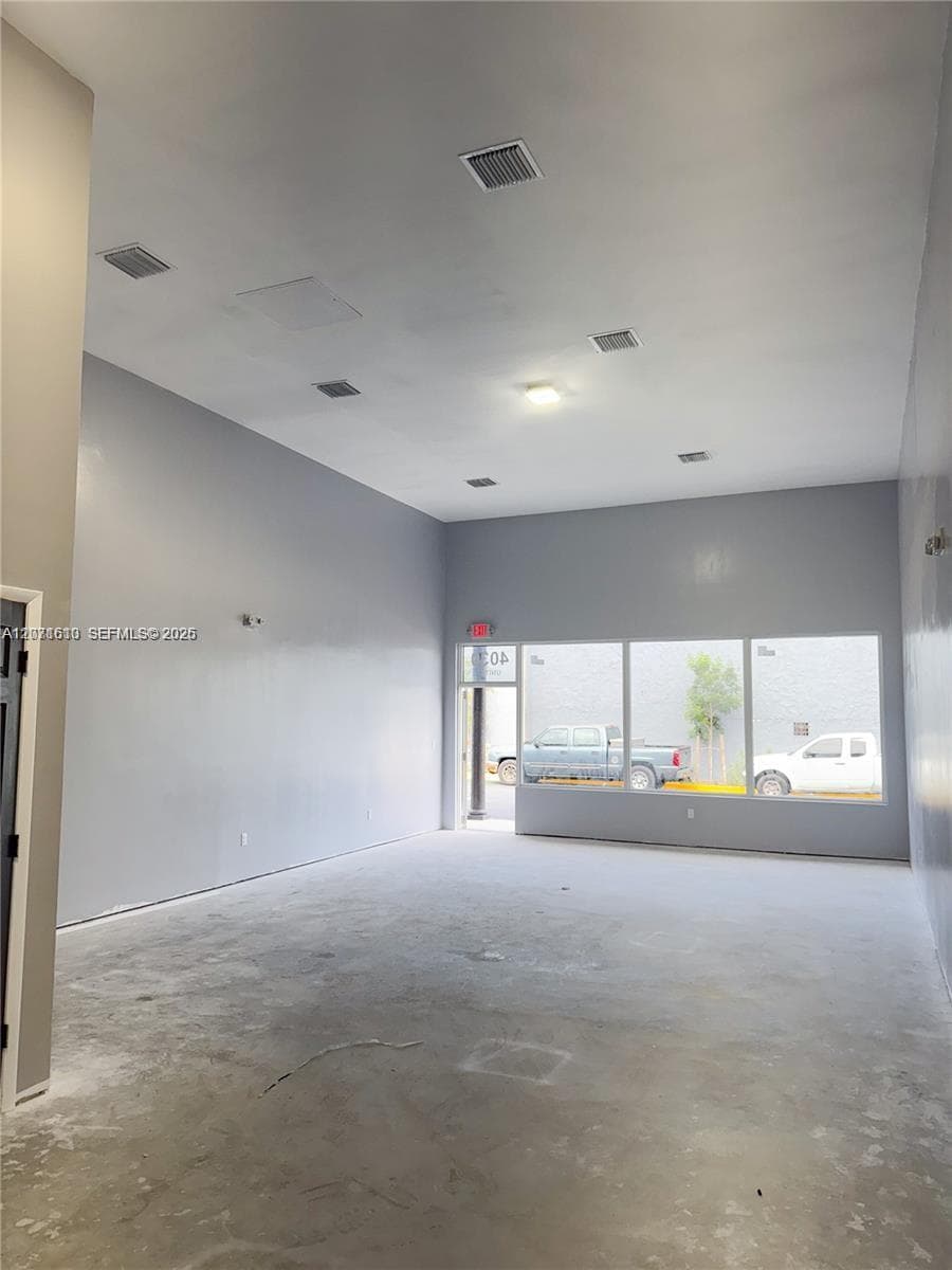 4030 Pembroke Rd, West Park, FL 33021 photo 3