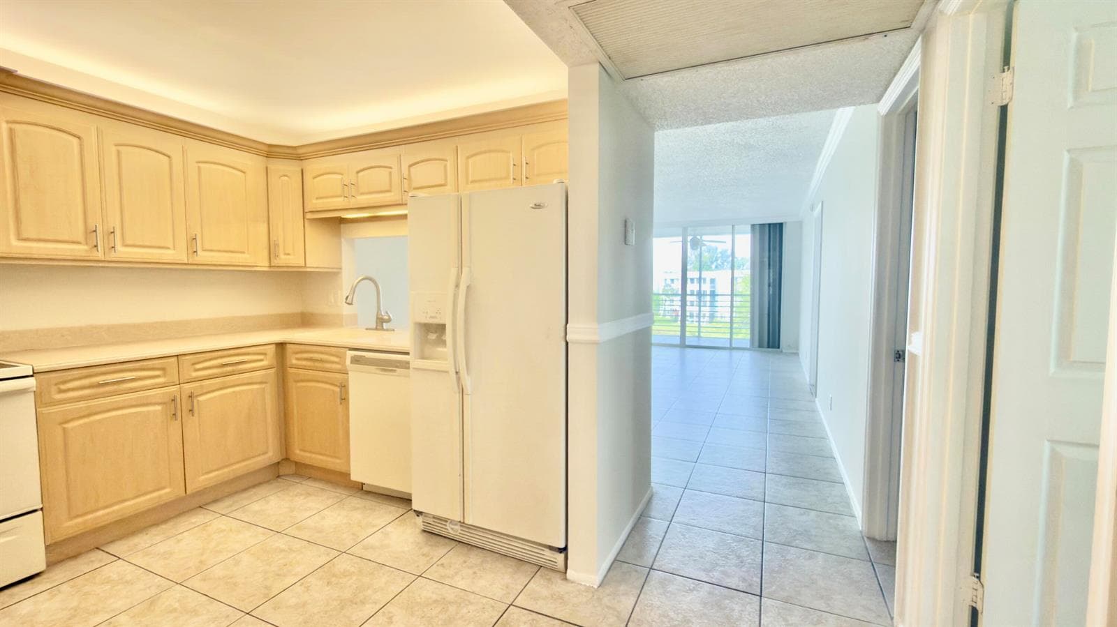 9311 ORANGE GROVE Drive # 402, Davie, FL 33324 photo 3