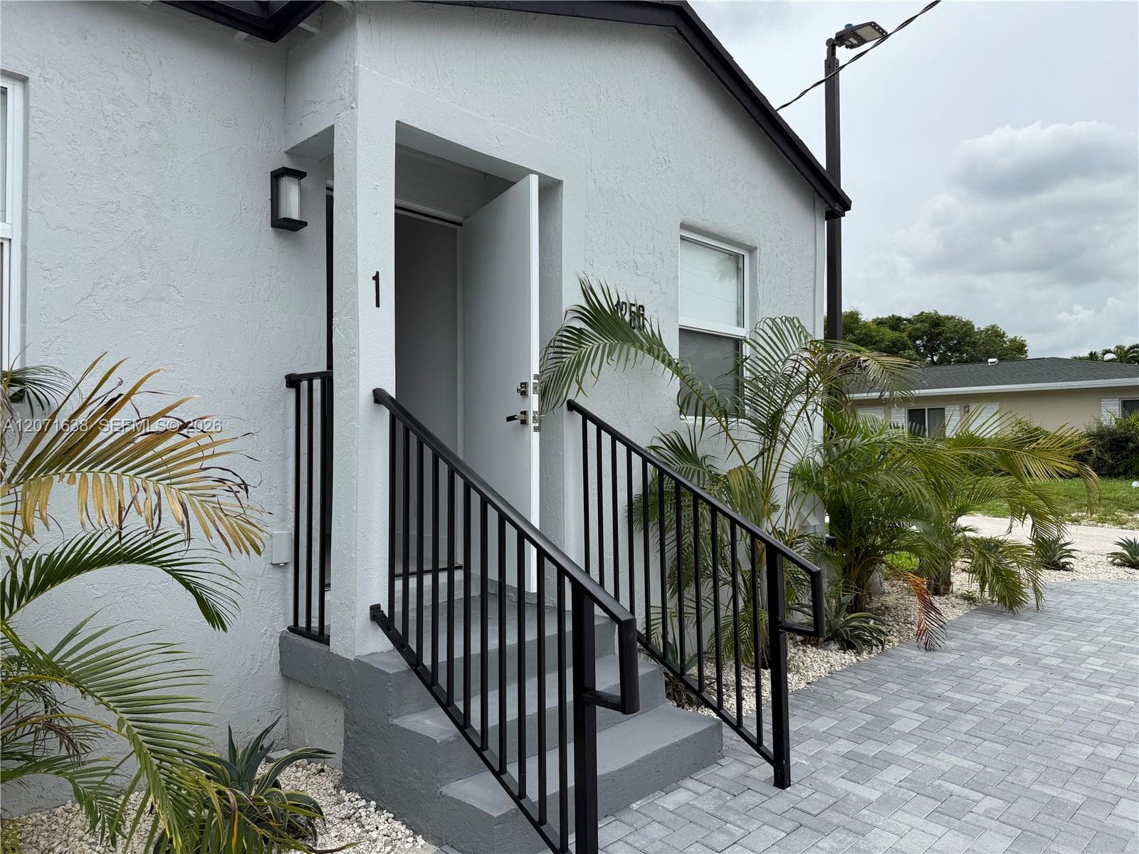 1256 NE 110th Ter, Miami, FL 33161 photo 2