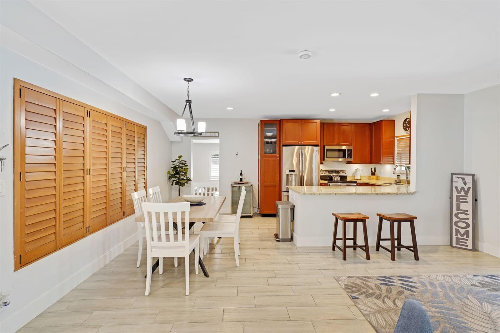 401 NW 21ST Court, Wilton Manors, FL 33311 photo 4
