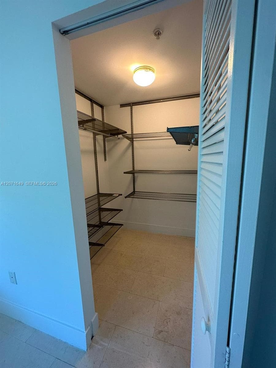 7728 COLLINS AV # 1, Miami Beach, FL 33141 photo 4