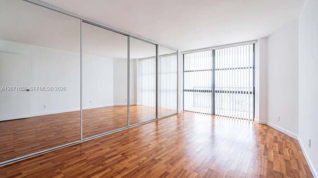 1000 Parkview Dr # 511, Hallandale Beach, FL 33009 photo 5