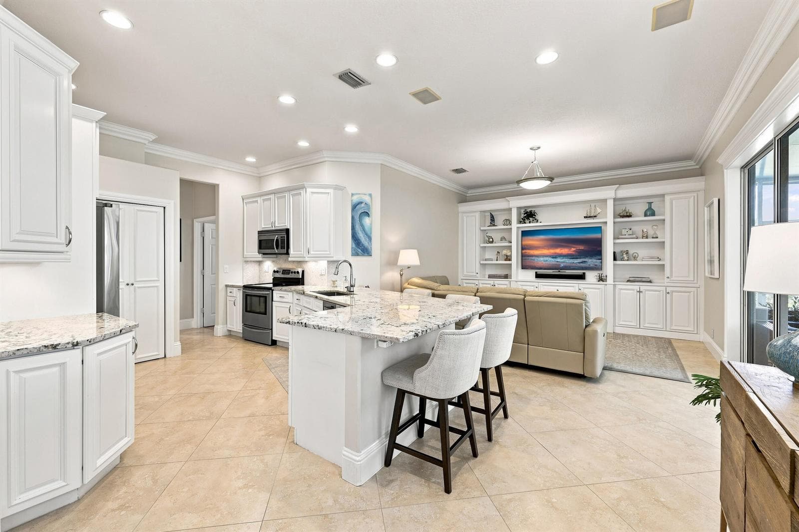 1121 Delray Lakes Drive, Delray Beach, FL 33444 photo 2
