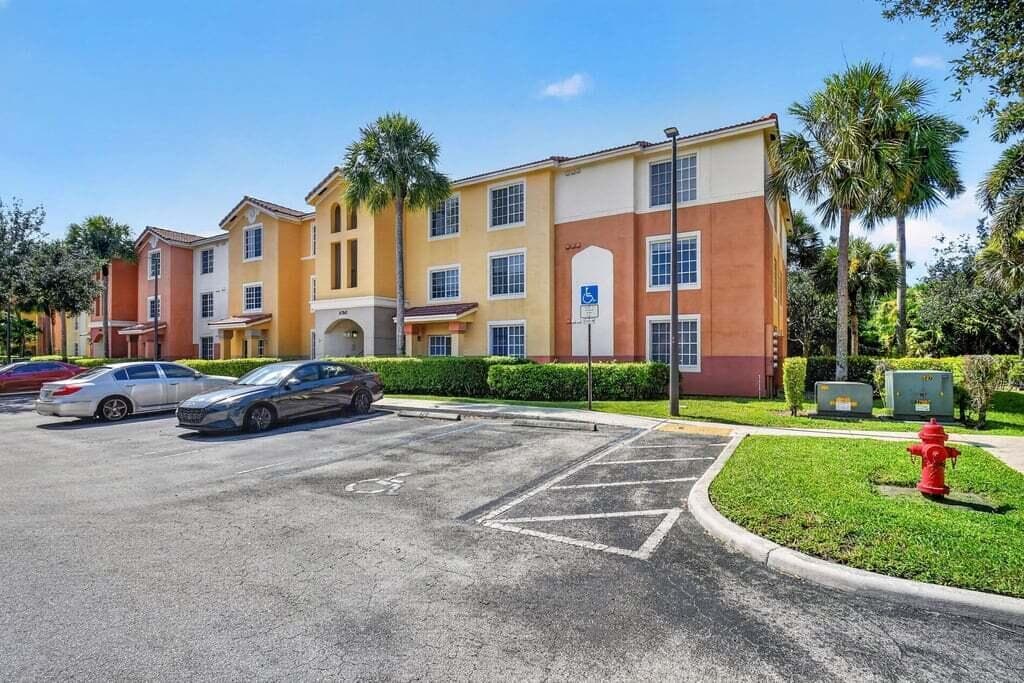 6760 Heritage Grande 6307, Boynton Beach, FL 33437 photo 3