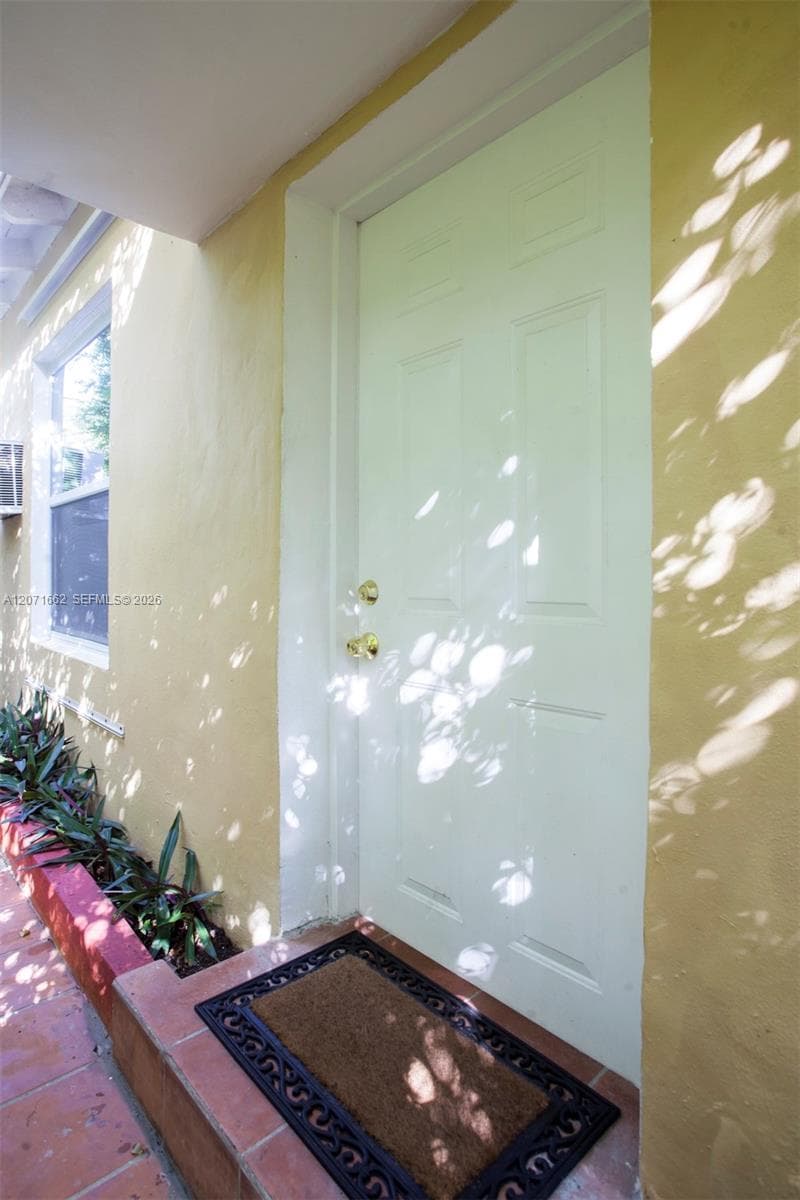 4720 Pine Tree Dr # 1, Miami Beach, FL 33140 photo 4