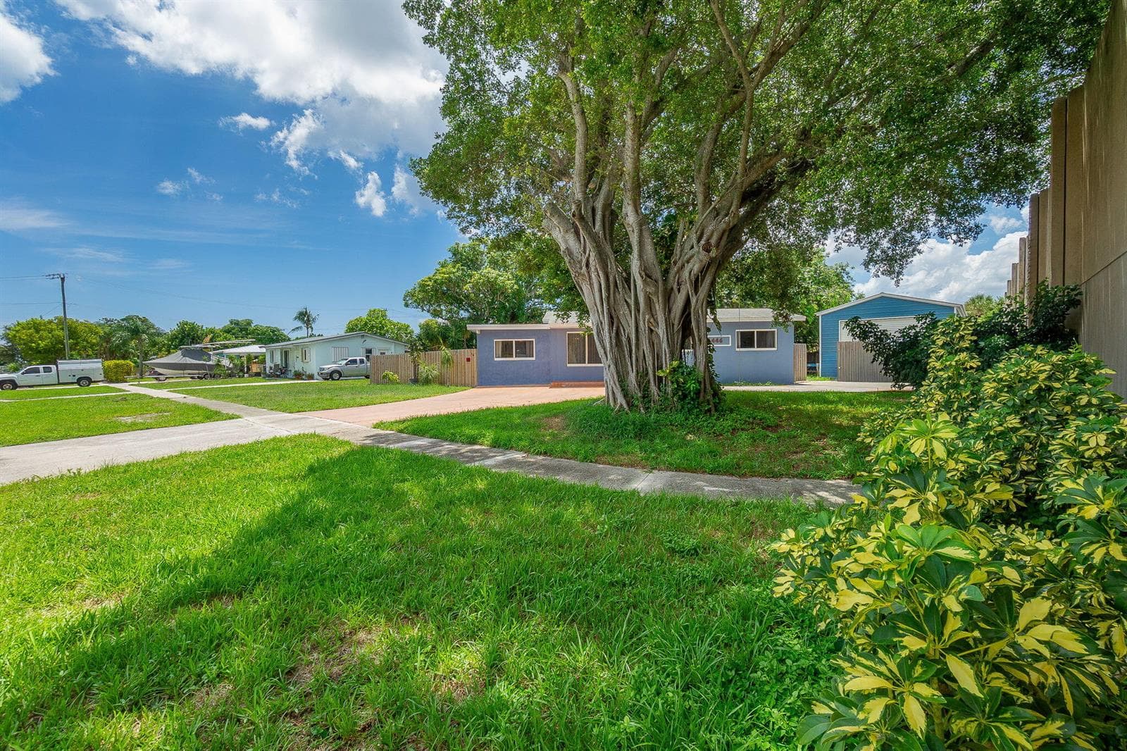 1446 W DREW Street, Lantana, FL 33462 photo 3