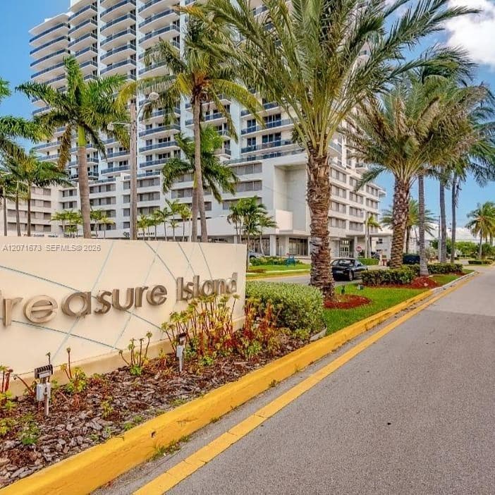 1801 S treasure dr # 302, Miami Beach, FL 33141 photo 2