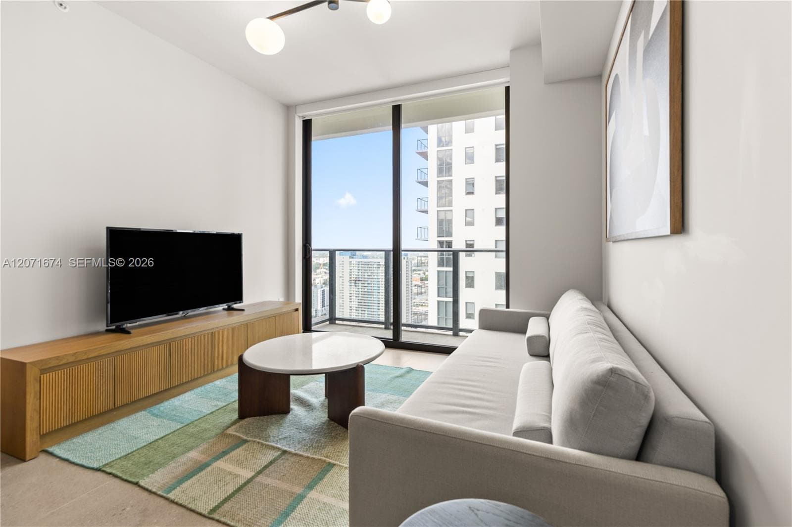 11 NE 6 ST # 3213, Miami, FL 33132 photo 2