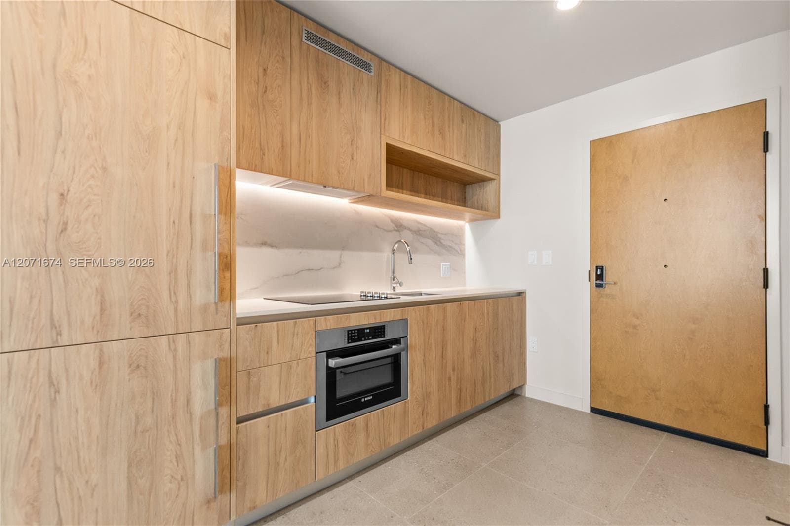 11 NE 6 ST # 3213, Miami, FL 33132 photo 4
