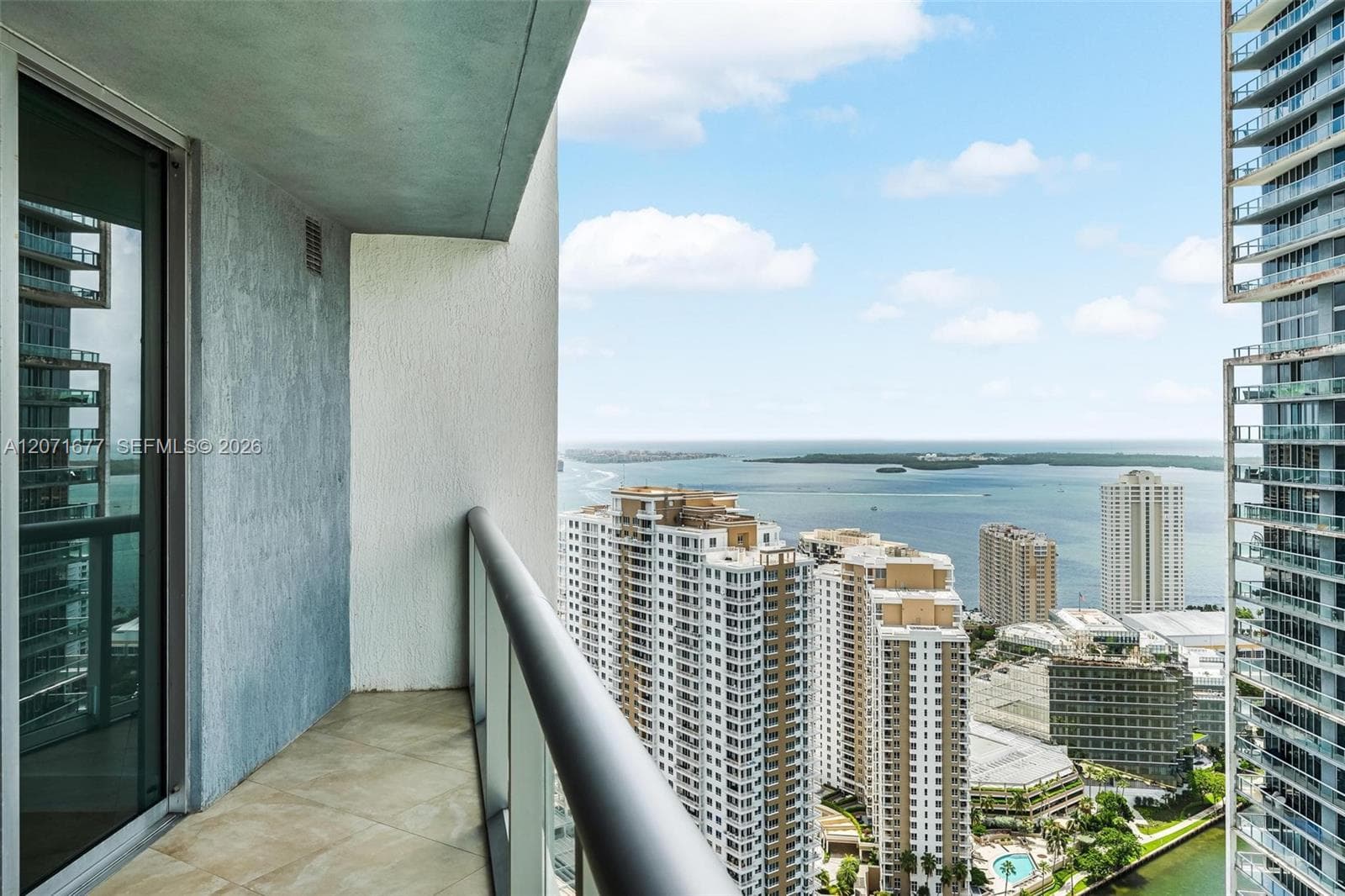 475 Brickell Ave # 3811, Miami, FL 33131 photo 4