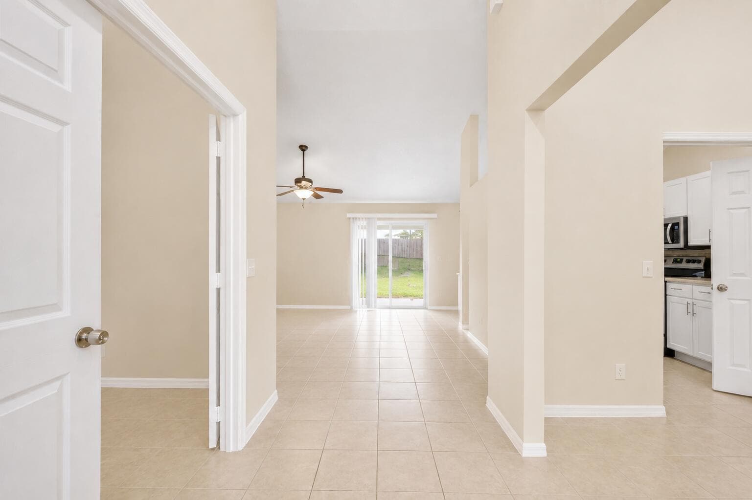 11528 CLAIR Place, Clermont, FL 34711 photo 3