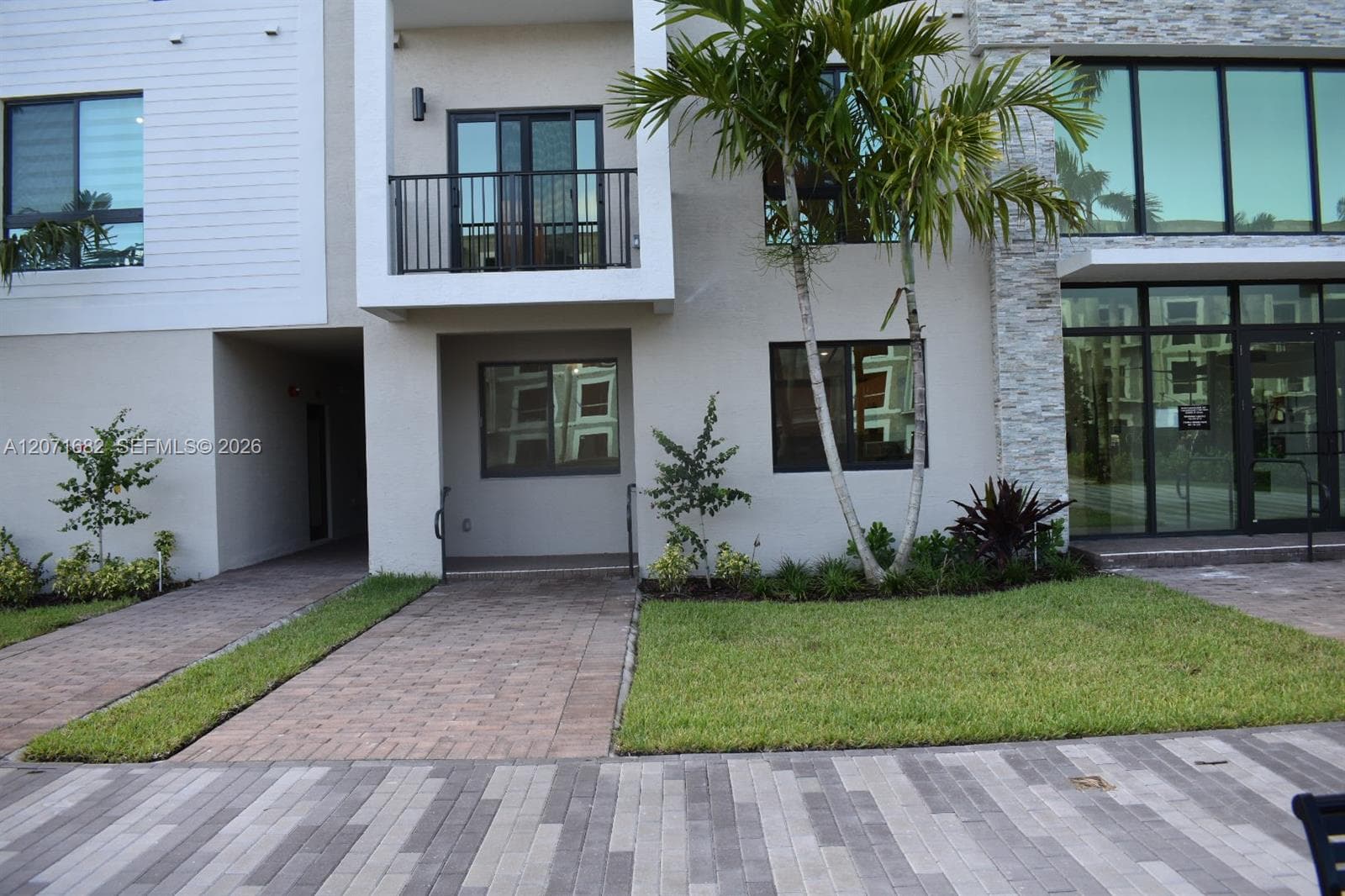 4640 NW 84 # 16, Doral, FL 33166 photo 3