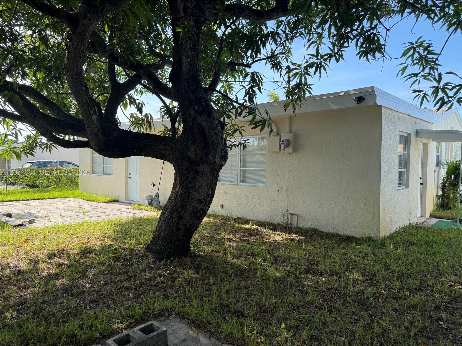 1240 W 26TH CT, Riviera Beach, FL 33404 photo 5