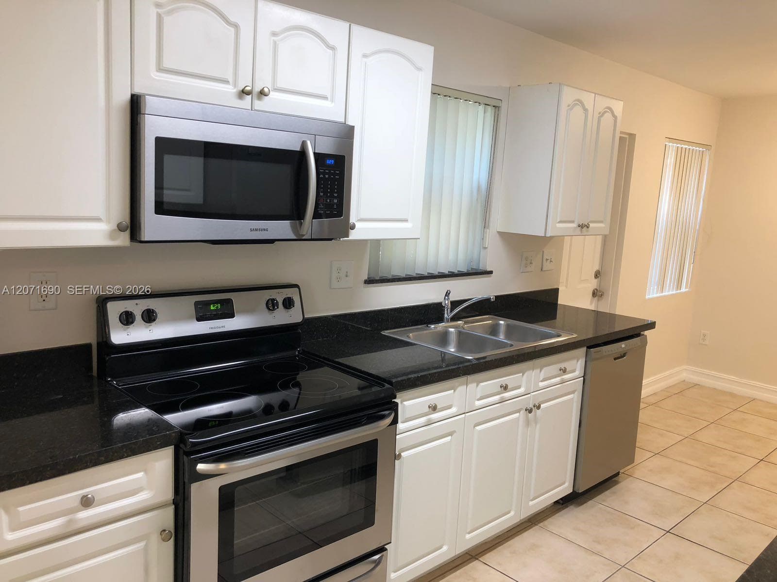 228 NW 14th Ave # 0, Fort Lauderdale, FL 33311 photo 5
