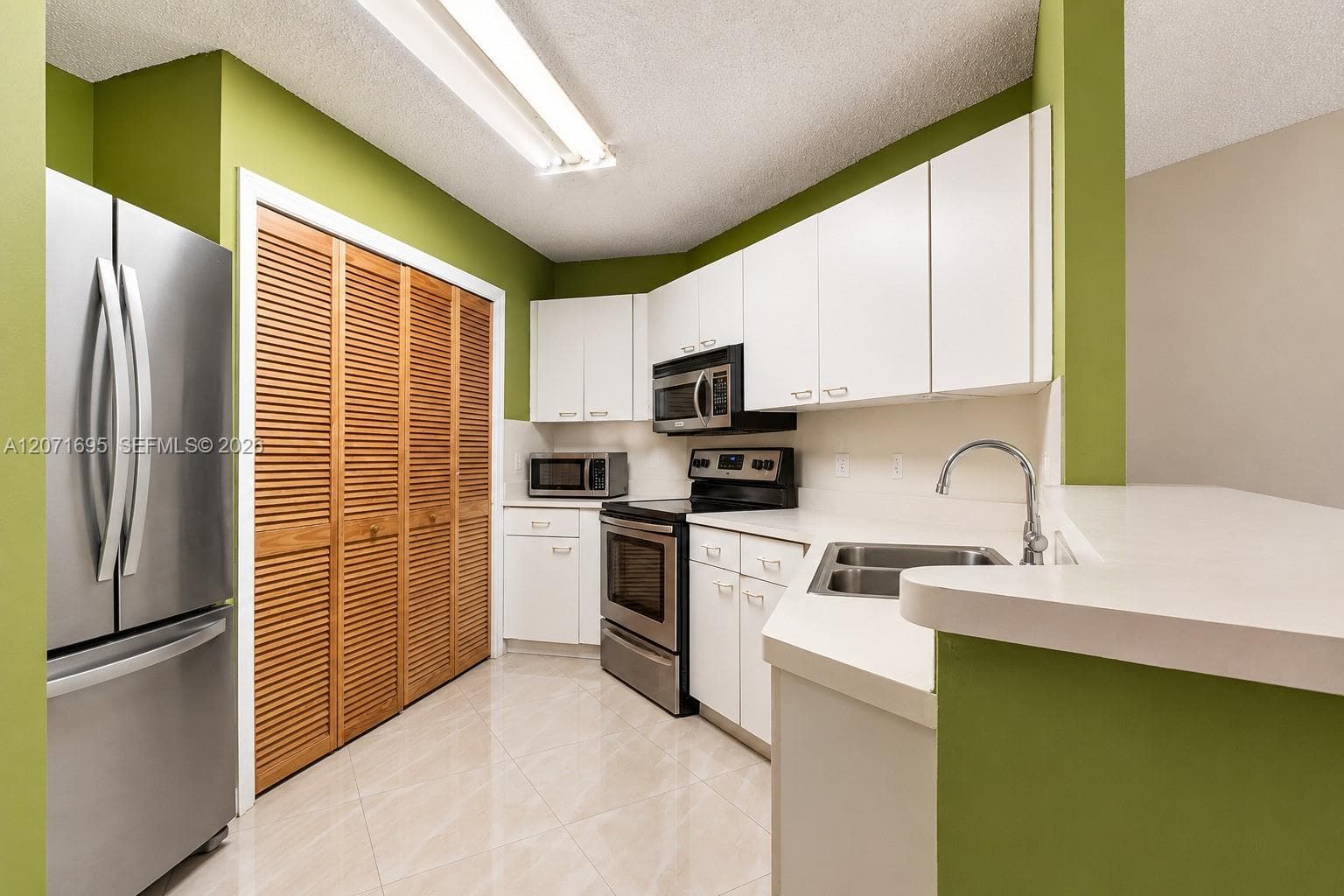 6276 NW 186th ST # 305, Hialeah, FL 33015 photo 2