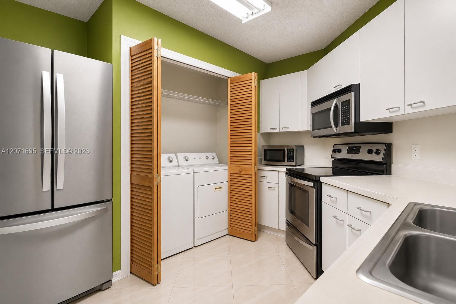 6276 NW 186th ST # 305, Hialeah, FL 33015