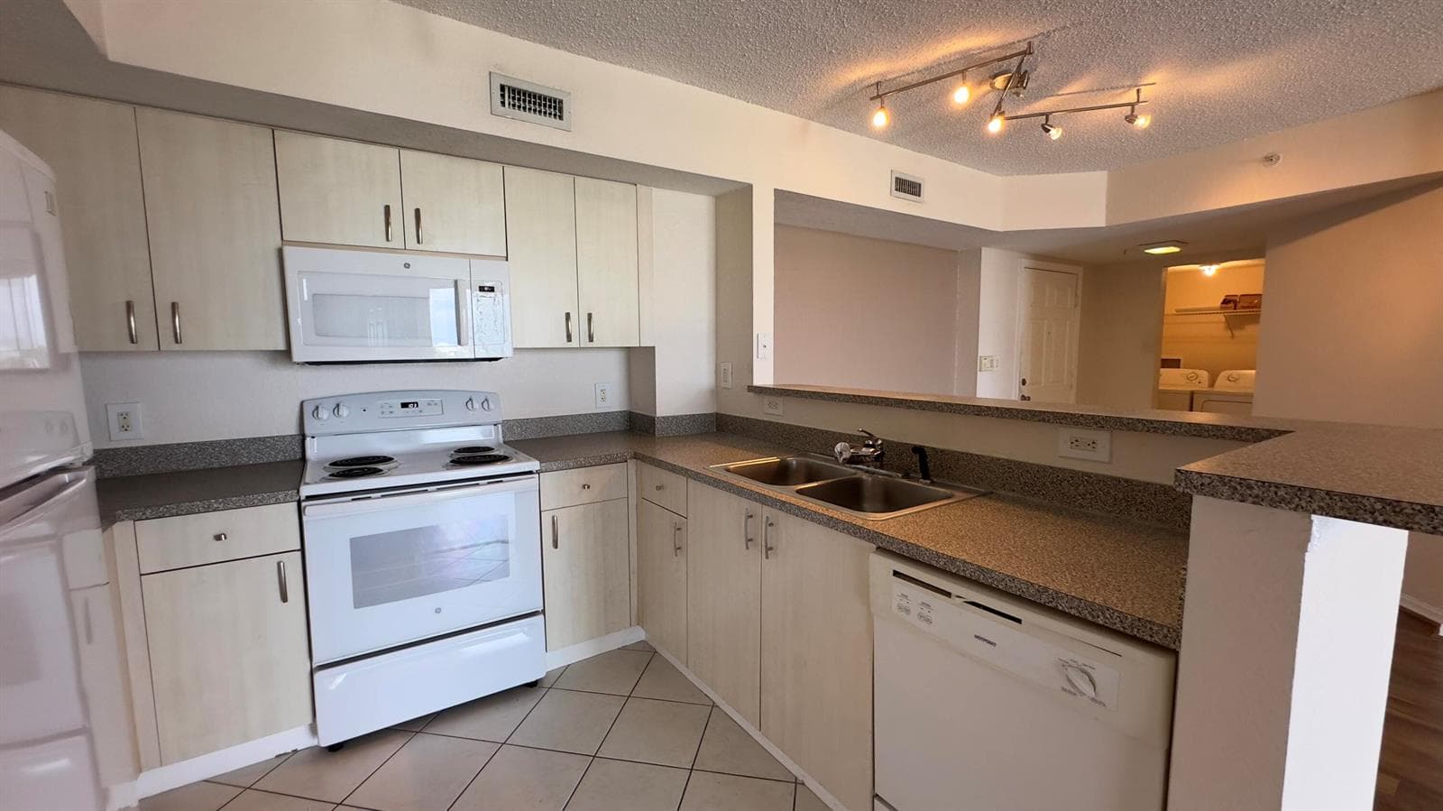 1801 N Flagler Drive # 630, West Palm Beach, FL 33407 photo 2