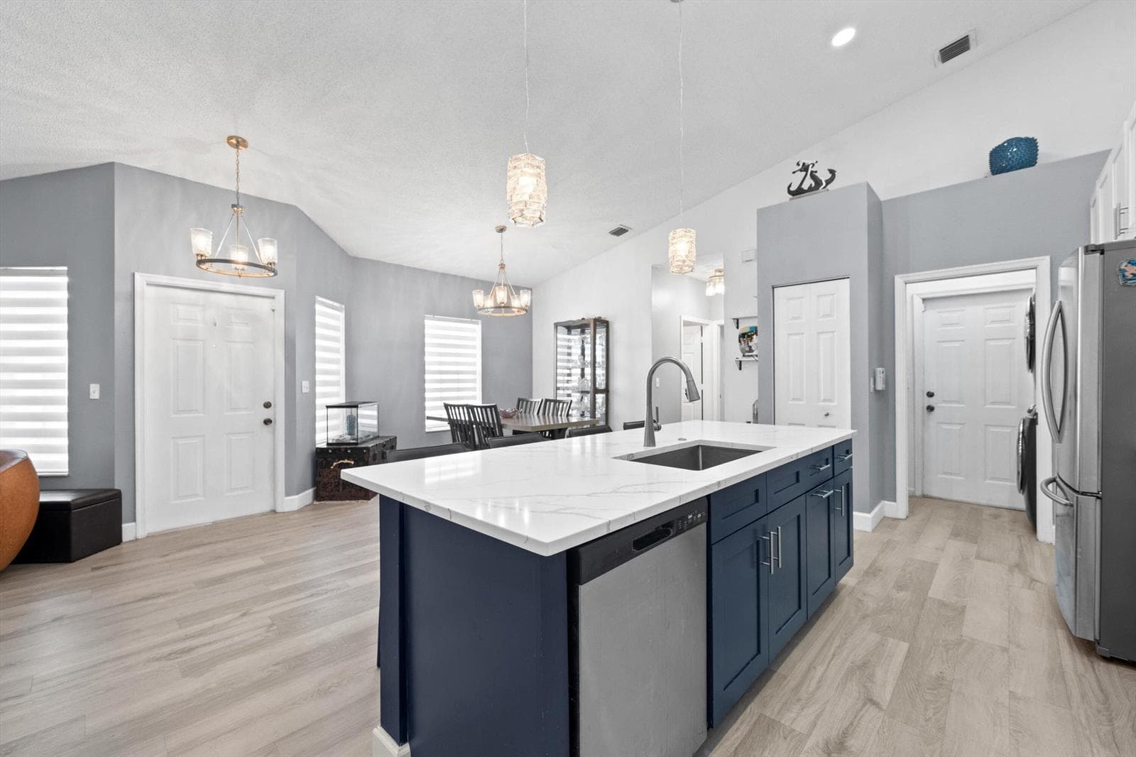 10761 PELICAN Drive, Wellington, FL 33414 photo 4