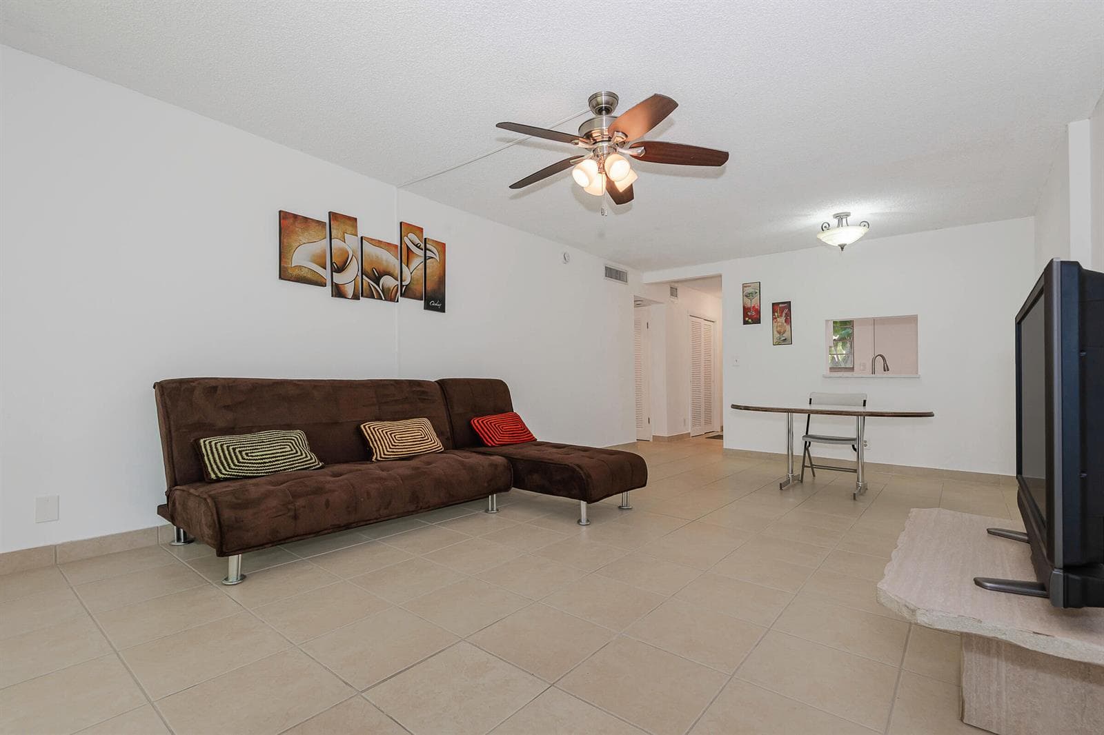 1000 NE 12TH Avenue # 104, Hallandale Beach, FL 33009 photo 5