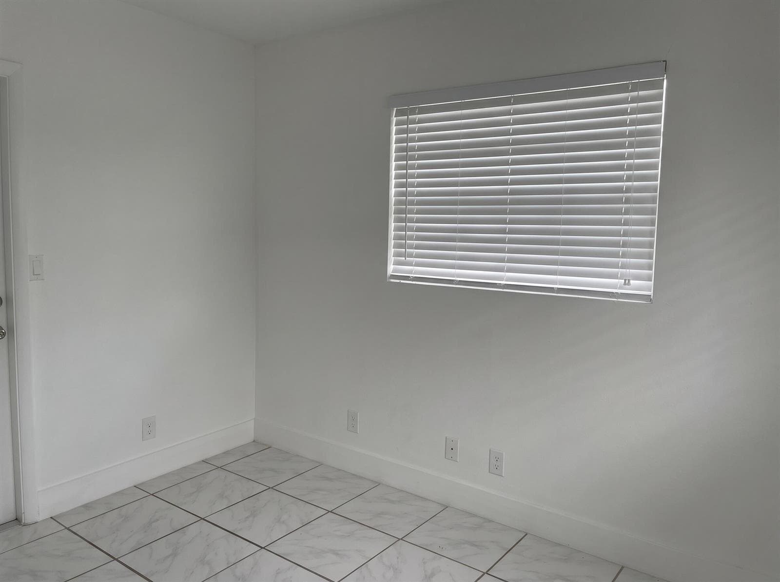 141 NW 4th Avenue # 3, Dania Beach, FL 33004 photo 2