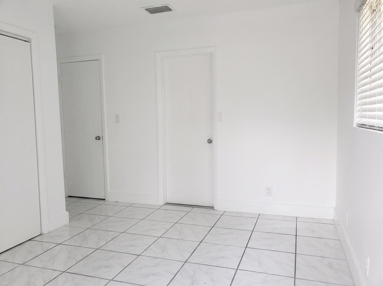 141 NW 4th Avenue # 3, Dania Beach, FL 33004 photo 4