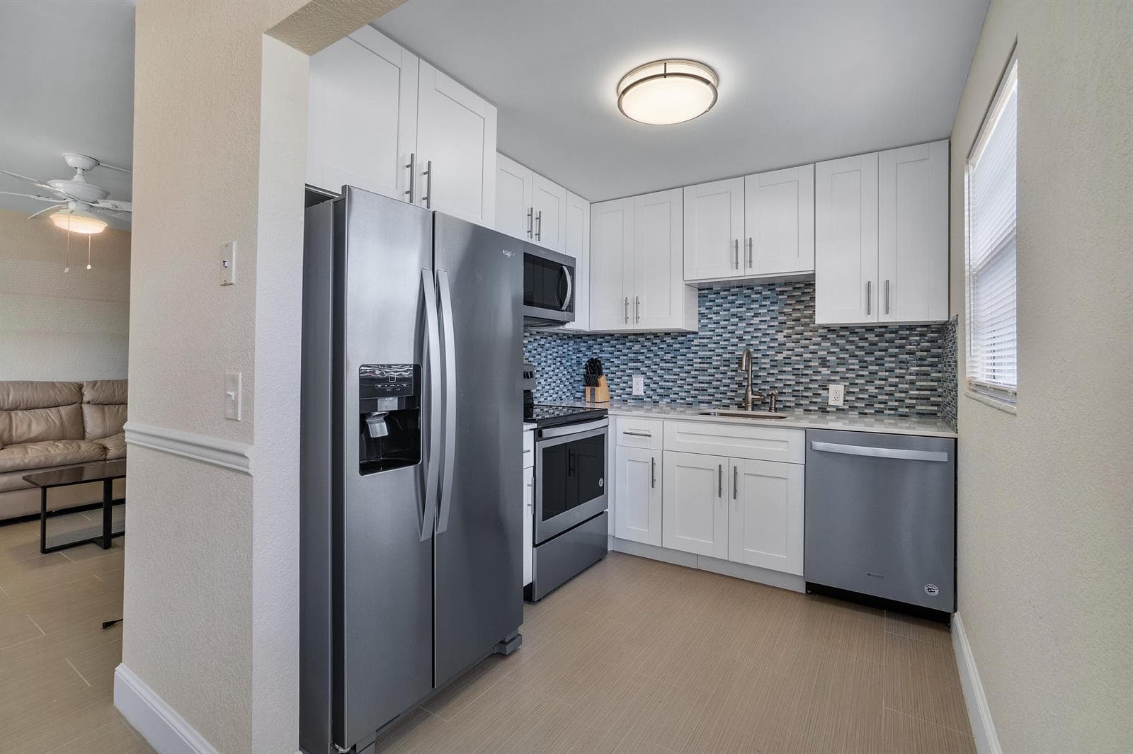 224 Fanshaw F, Boca Raton, FL 33434 photo 3