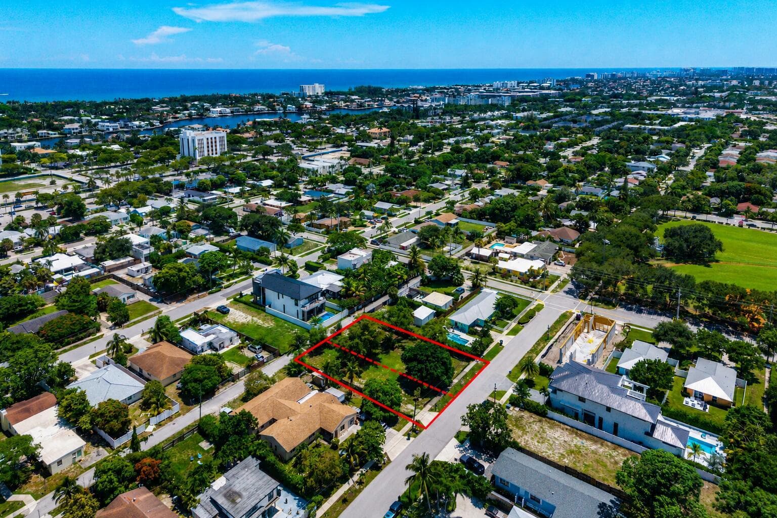617 SE 2ND Avenue, Delray Beach, FL 33483 photo 2