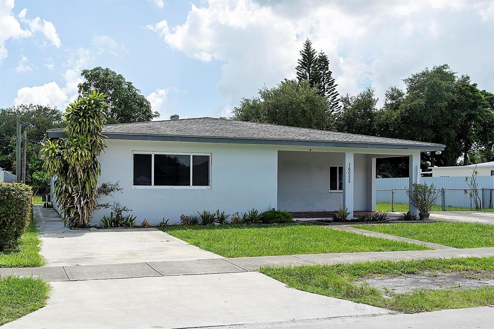 16025 NW 20TH Avenue, Miami Gardens, FL 33054 photo 3