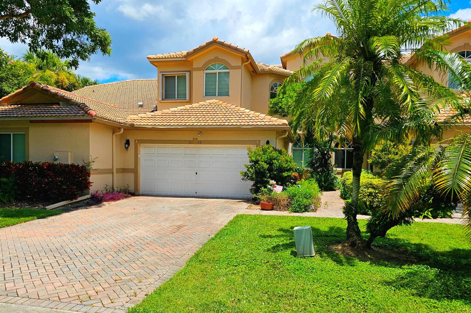 8149 MADISON LAKES Circle S, Davie, FL 33328 photo 2