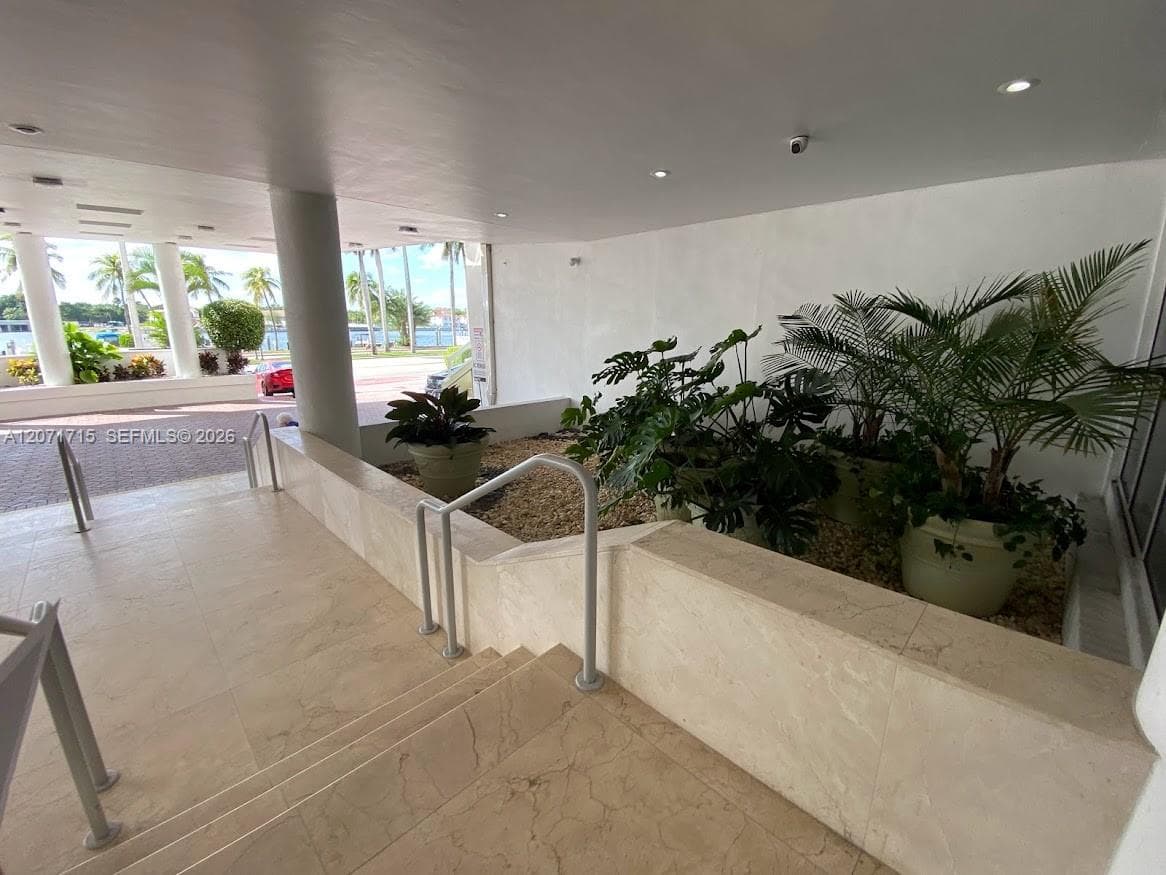 5005 Collins Ave # 722, Miami Beach, FL 33140 photo 4