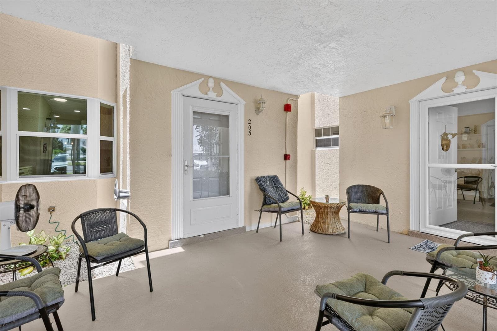 203 Grove Isle Circle, Vero Beach, FL 32962 photo 3