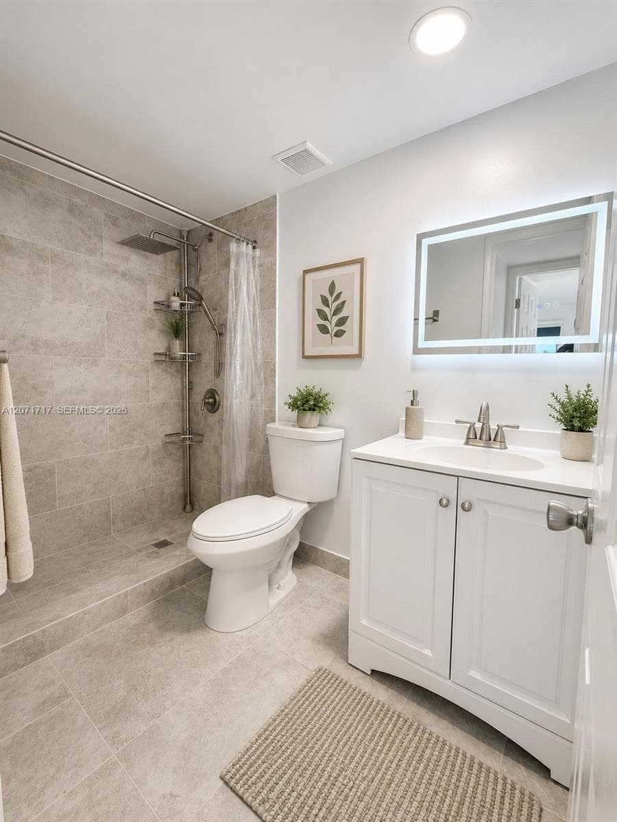 5199 NW 7th St # 501E, Miami, FL 33126 photo 5