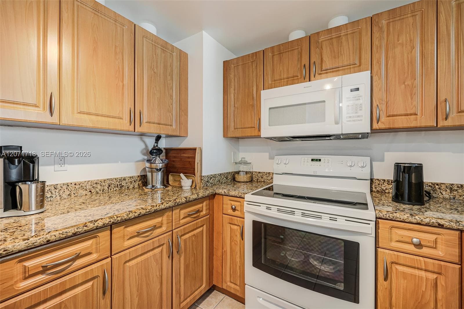 50 Menores Ave # 820, Coral Gables, FL 33134 photo 4