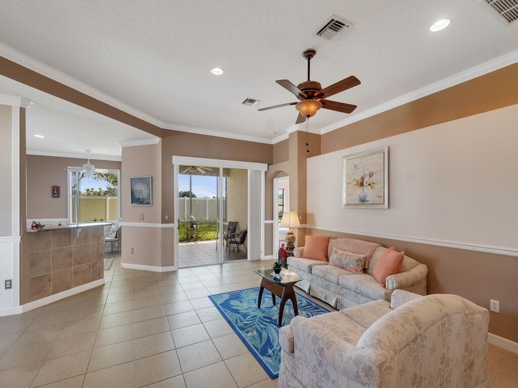 3153 ASHFORD Square, Vero Beach, FL 32966 photo 5