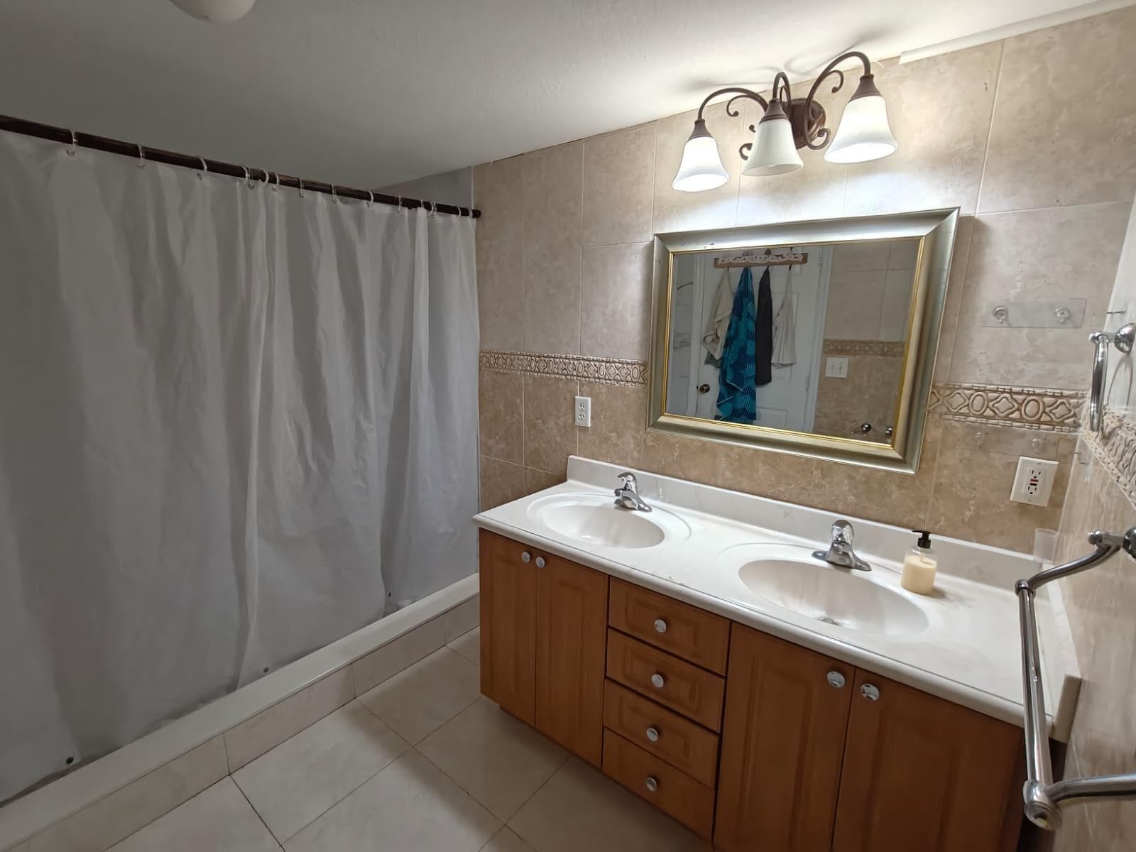 324 Mid Pines Road, Palm Springs, FL 33461 photo 4