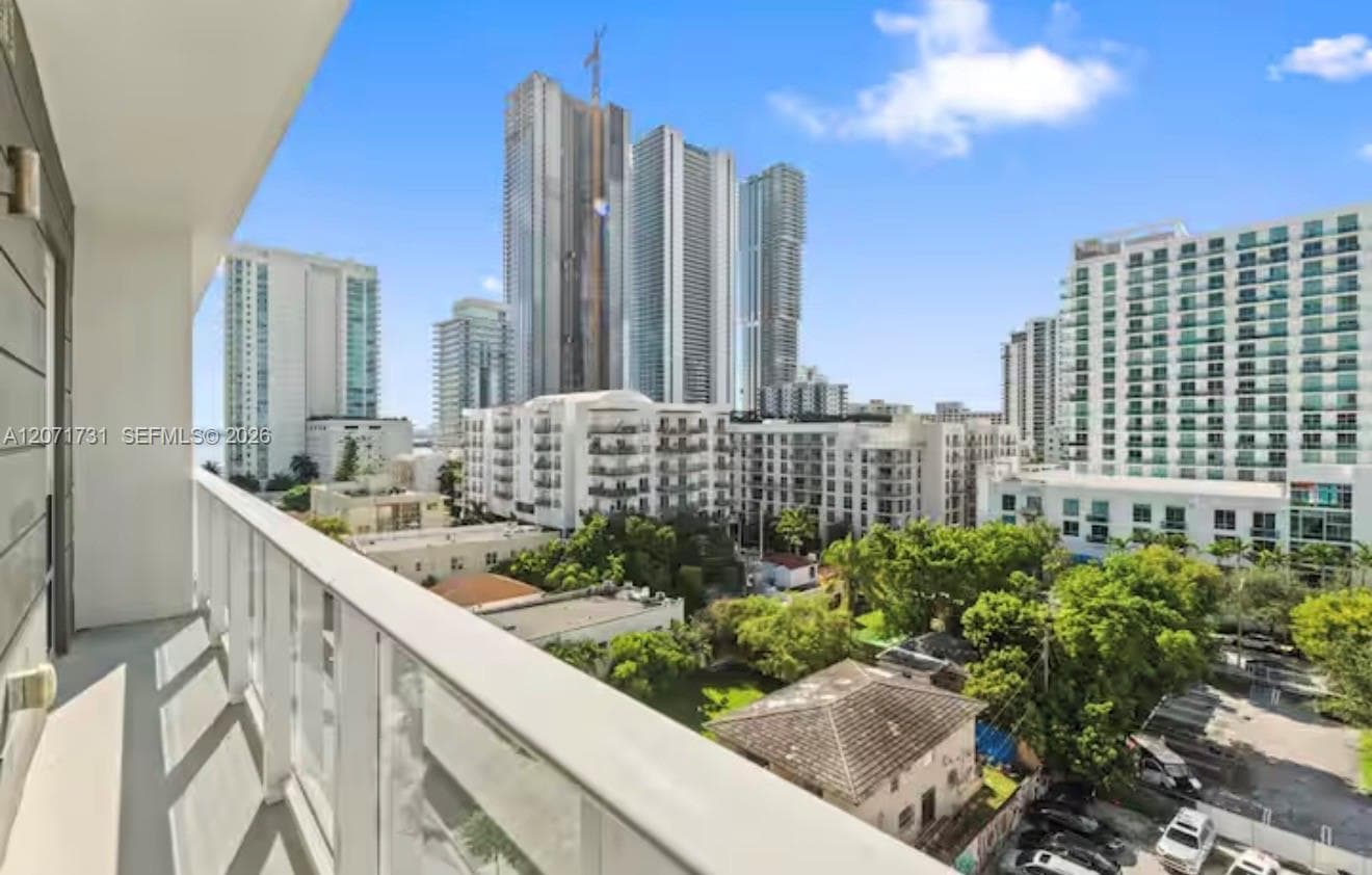321 NE 26th St # 811, Miami, FL 33137