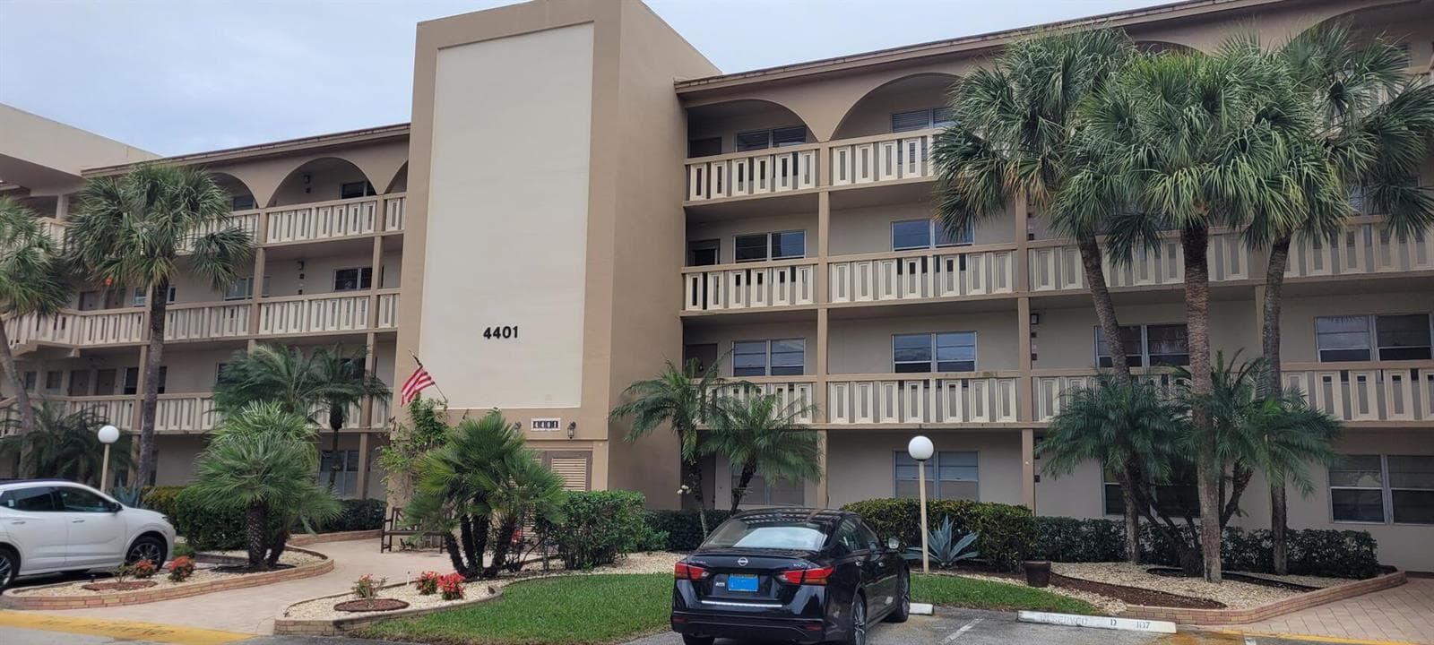 4401 MARTINIQUE Court # D4, Coconut Creek, FL 33066 photo 3