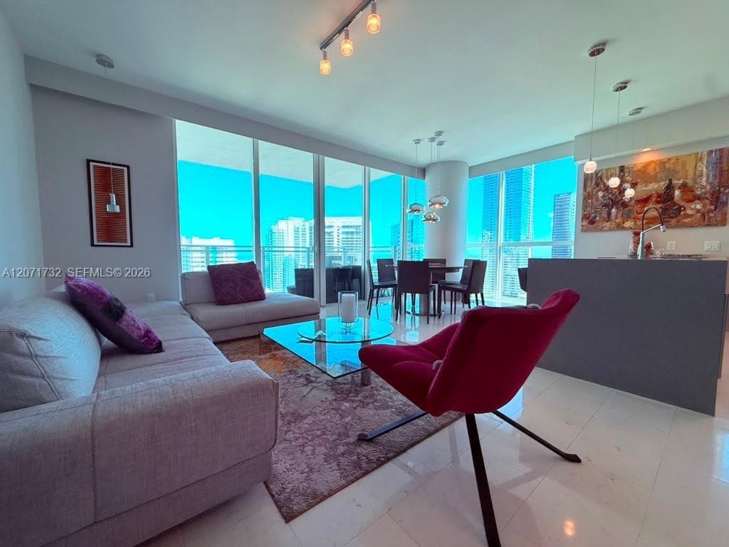 1080 Brickell Ave # 3600, Miami, FL 33131 photo 5